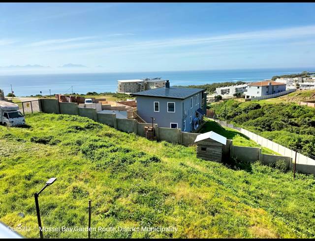 984M² VACANT LAND FOR SALE IN DE BAKKE